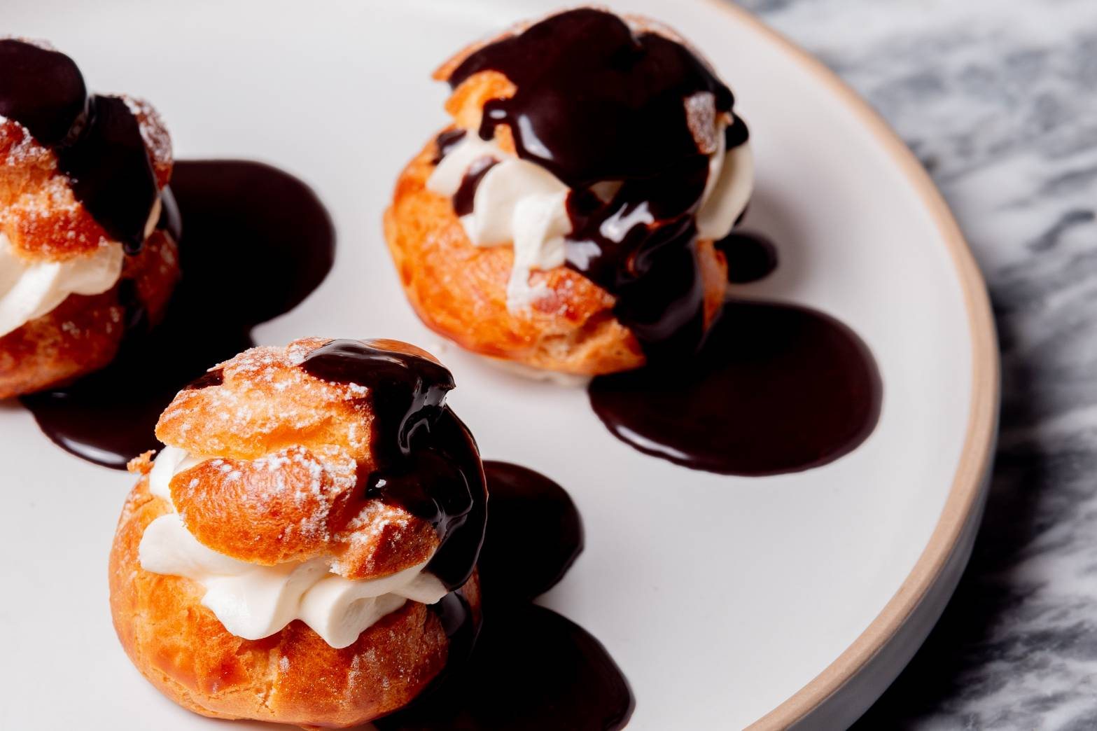 Profiteroles