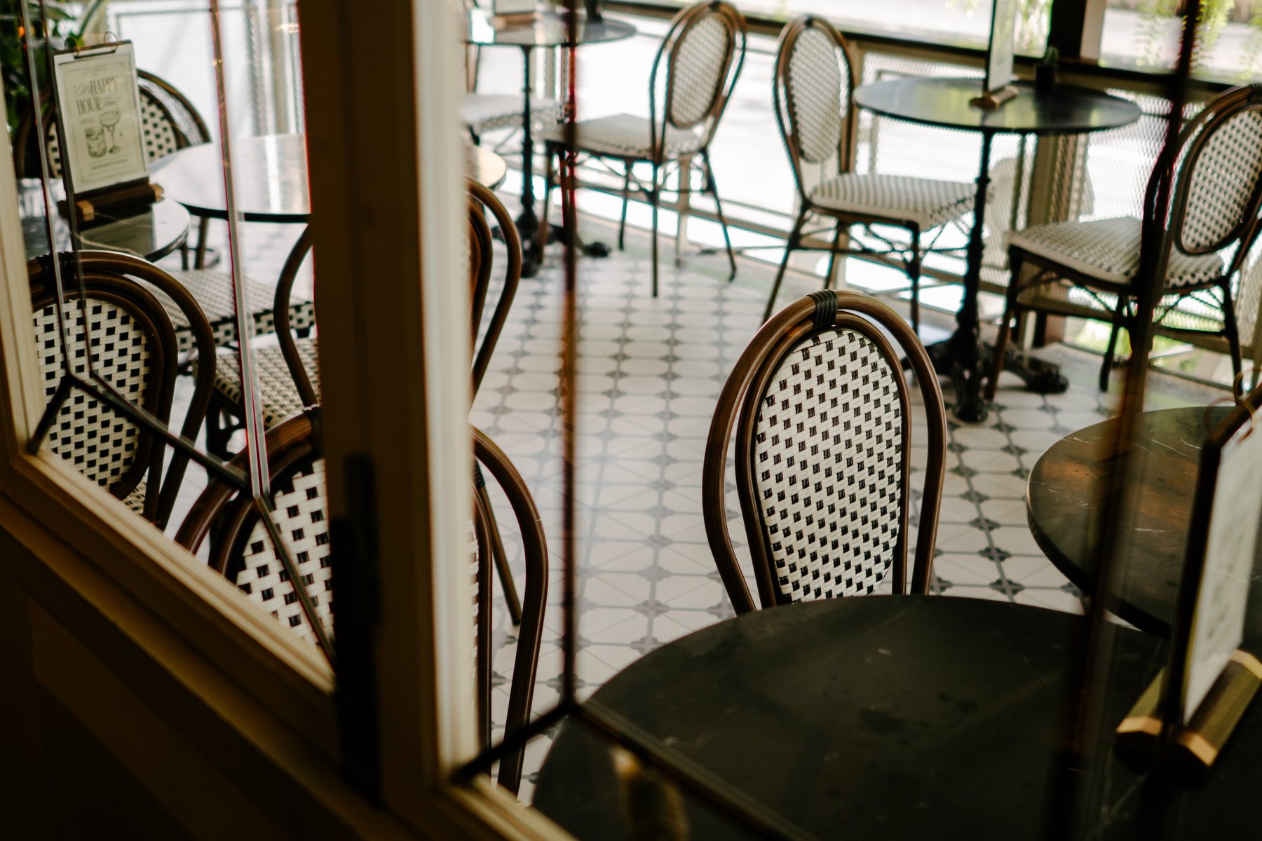LA PLANTE table experience